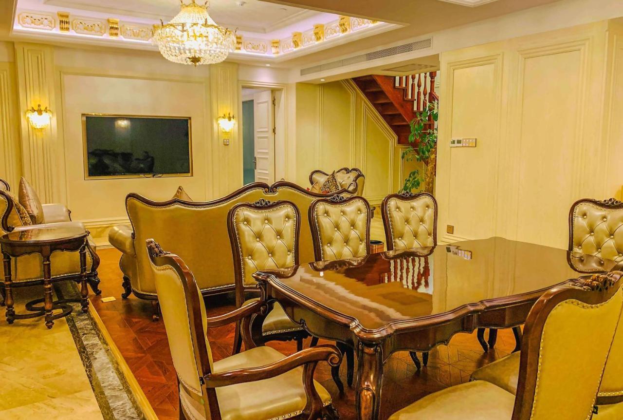 מלון Wyndham Grand Kunming East מראה חיצוני תמונה
